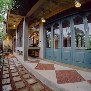  Homestay Still Waters Artistry